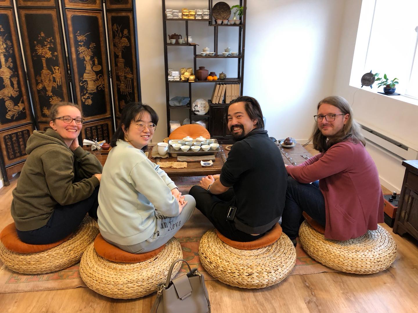 Tea Class : Fundamentals of Tea Appreciation – Floating Leaves Tea